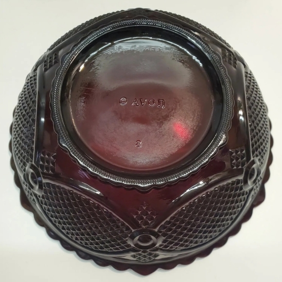 NEW Avon Cape Cod Ruby Red Serving Bowl 8.75" Vintage With Box Sandwich Glass - Picture 10 of 11